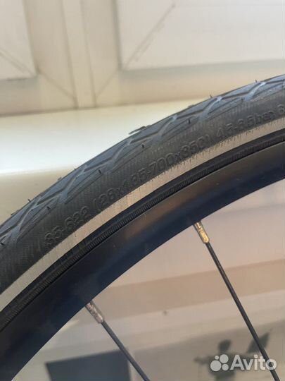 Переднее колесо на шоссейник 28