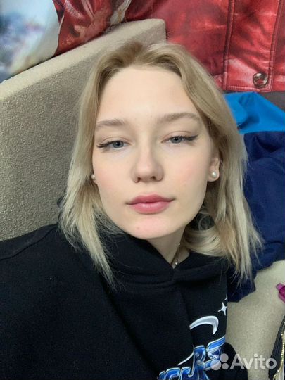 Хостес, администратор, менеджер