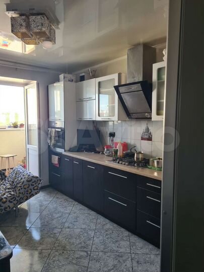 2-к. квартира, 61 м², 7/10 эт.