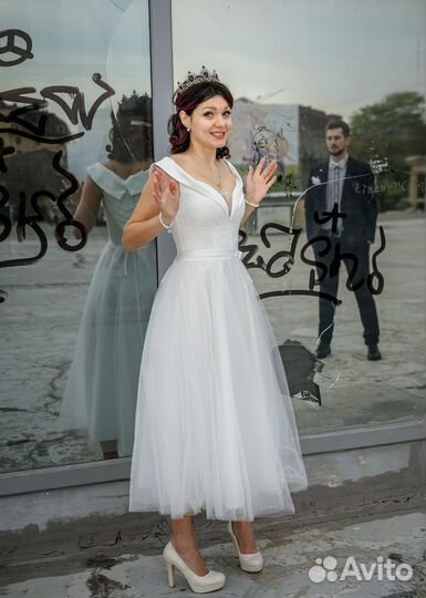 Корона, диадема металлическая с фиолетовыми крист