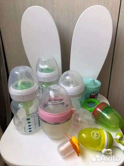 Бутылочки, поильники, ниблеры, пустышки