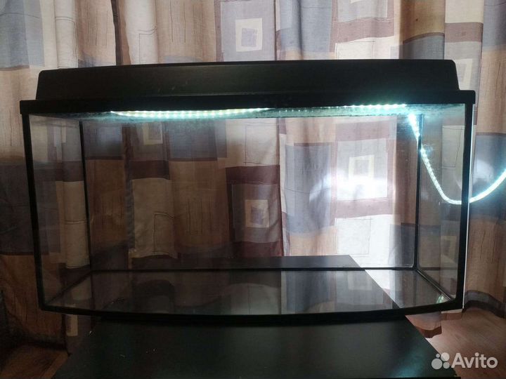 Продаем аквариум 50 л. б/у