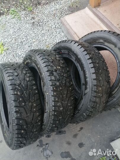 Yokohama Ice Guard Stud IG55 18.4/65 R14 92