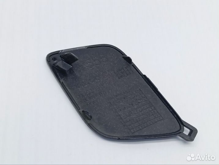 Заглушка петли буксировочной передняя Volvo V40 MV