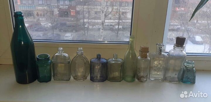 Бутылки, флаконы,аптечные, чернильница и тд