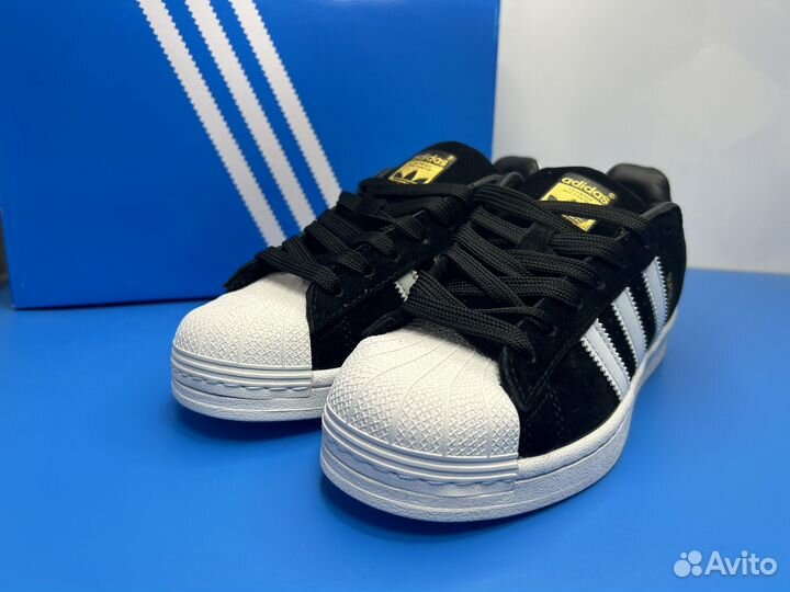 Adidas superstar black white