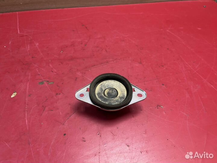 Динамик в торпедо Toyota Prius (ZVW30) 2009-2016 П