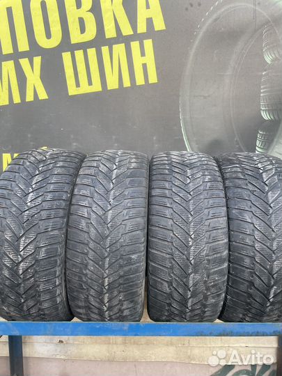 Dunlop Bi-Guard 950L 245/45 R18