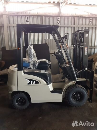 Вилочный погрузчик TFN CPCD18-XRW10, 2022