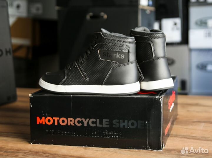 Мотокеды перфориванные starks CL-2M Air Черный