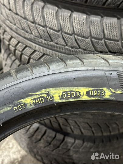 Michelin Pilot Sport 4 245/40 R19 98Y