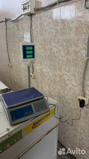 Весы торговые электронные