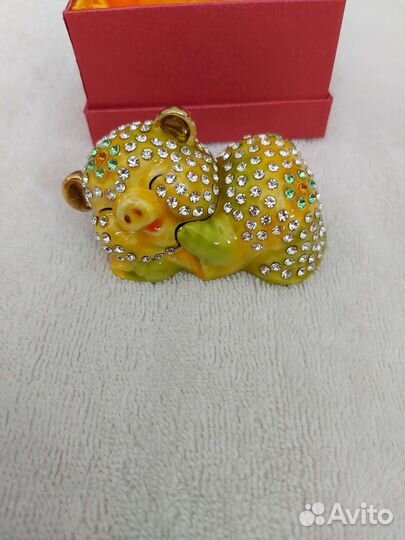 Шкатулка-поросенок (Индия)