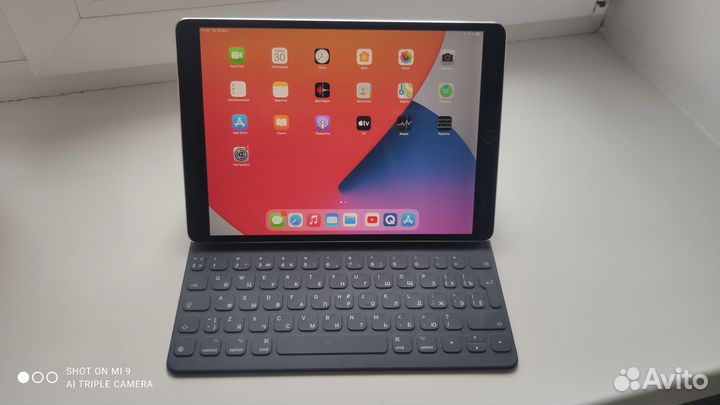 Клавиатура Apple Smart Keyboard Folio для iPad
