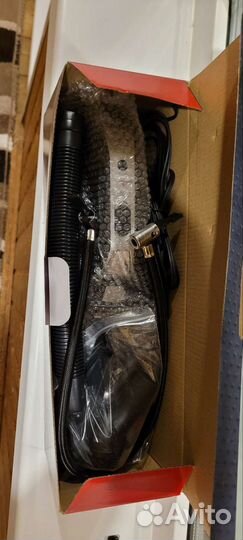 Автомобильный пылесос