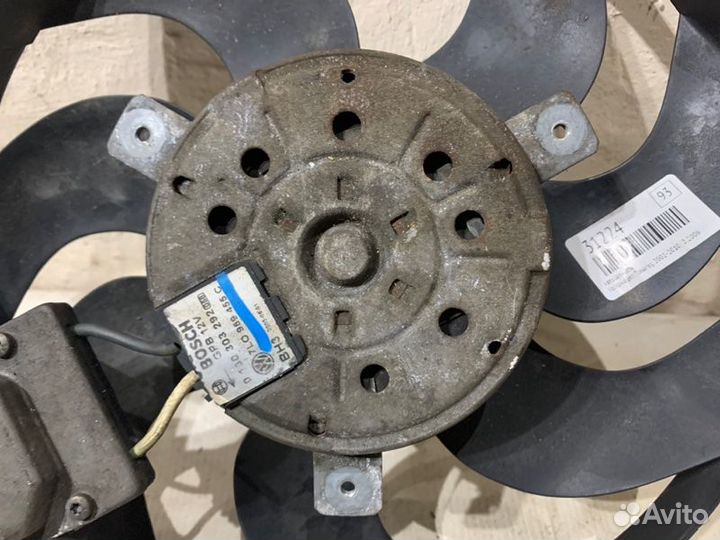 Вентилятор радиатора Volkswagen Touareg 2002-2010