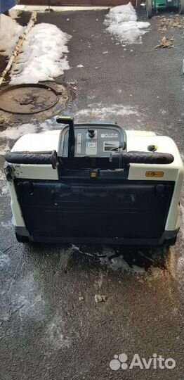 Пылесос подметалка