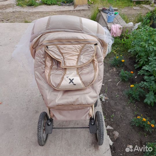 Детская коляска