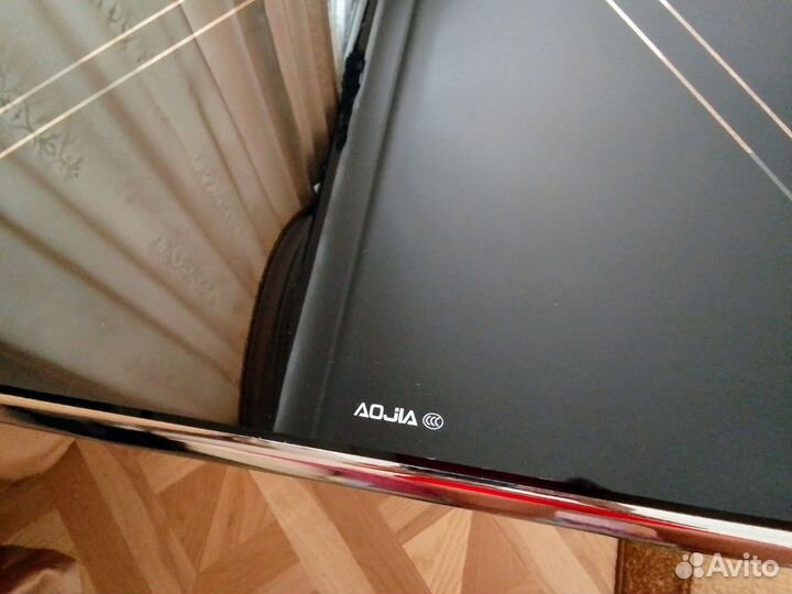 Кухонный стол