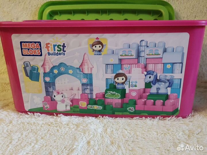 2 конструктора мега блокс сверкающий замок и ферма