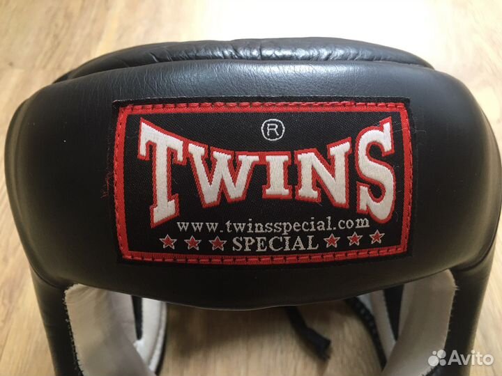 Боксерский шлем Twins M
