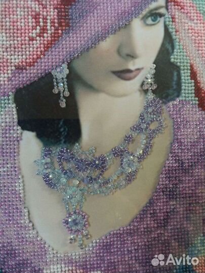 Картина вышитая бисером