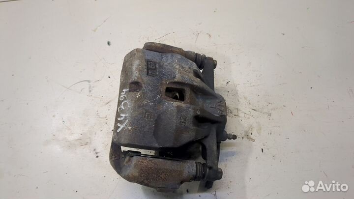 Суппорт Toyota Previa (Estima), 2010