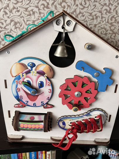 Бизиборд домик