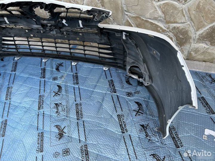 Бампер передний Toyota Camry XV70 2017-2021