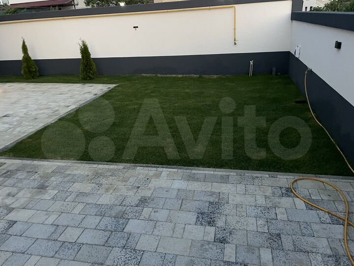 Дом 256 м² на участке 6 сот.