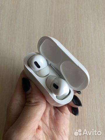 Наушники AirPods Pro