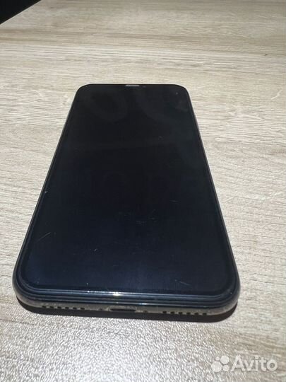 Телефон iPhone x