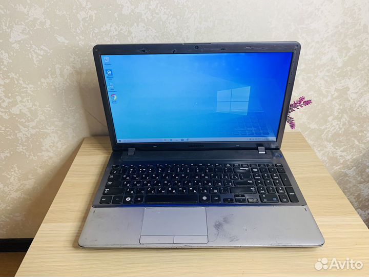 Простой ноутбук (i3/ 6 гб/ 2.3 ггц)