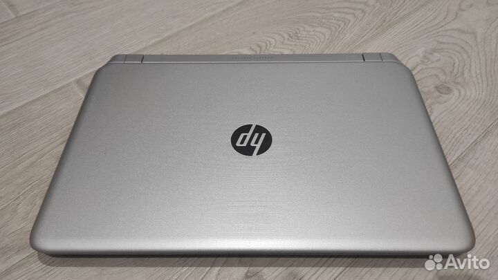 Ноутбук HP 15-p202ur