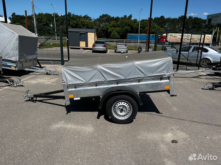 Прицеп на легковой автомобиль