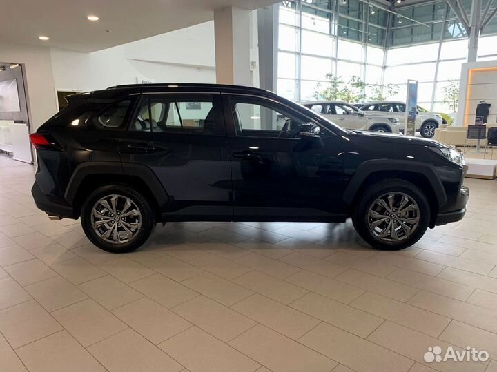 Toyota RAV4 2.0 CVT, 2024