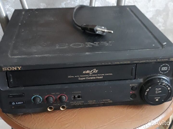 Видеомагнитофон sony