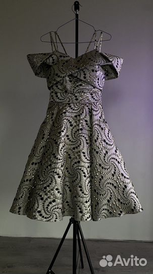 Платье вечернее