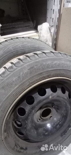 Nokian Tyres Hakkapeliitta C3 205/60 R16