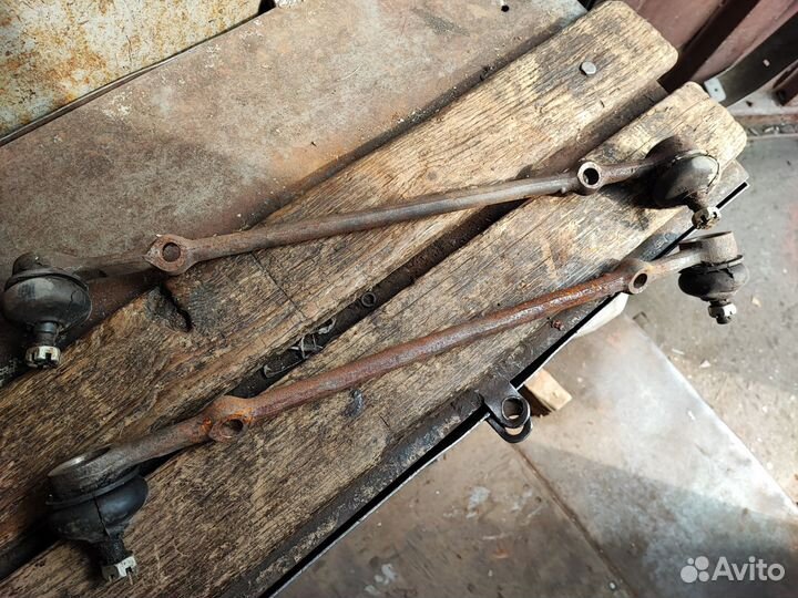 Тяга рулевая средняя москвич 403 408 412