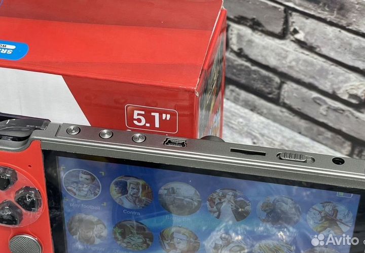 Портативная игровая приставка с большим экраном