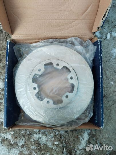 Тормозные диски на Nissan Largo