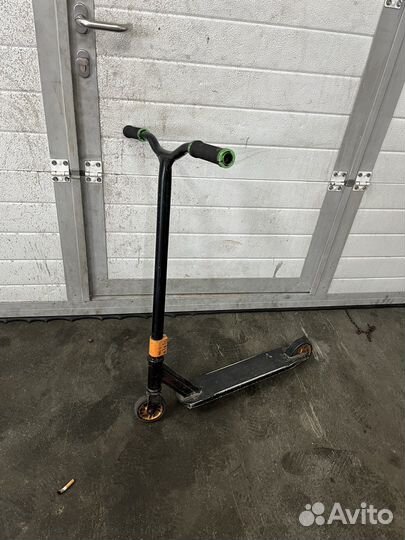 Трюковой самокат