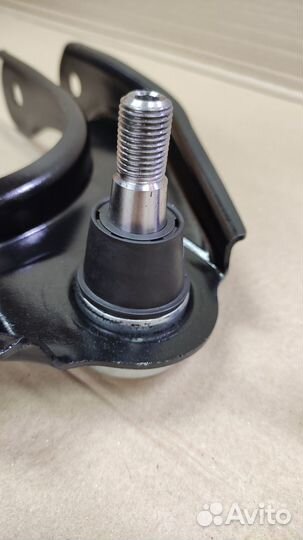 Рычаг передний верхний 1шт L/ R Сайбер / Себринг