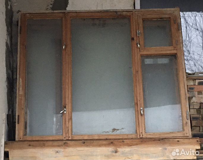 Окно с коробкой