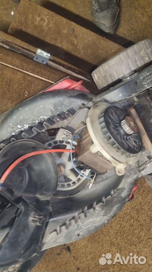 Газонокосилка Bosch rotac 32