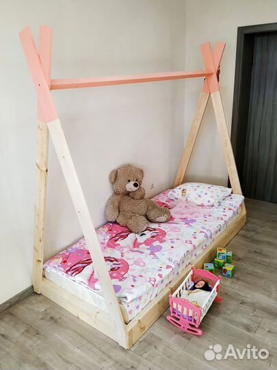 Детская кроватка Вигвам