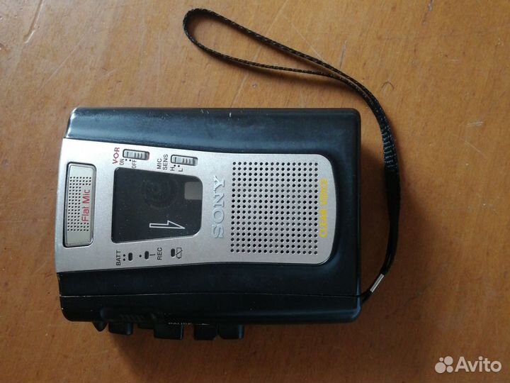 Кассетный аудиоплеер sony TCM-459V