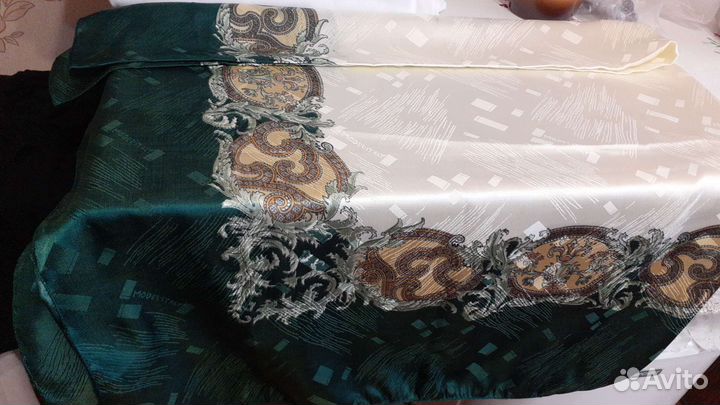 Атласный платок