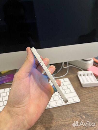 iPhone 12 mini, 64 ГБ